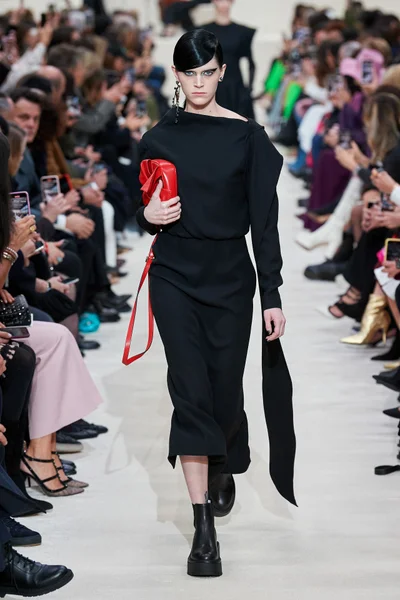 Look 2